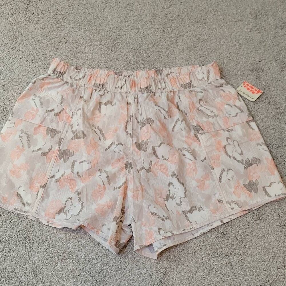 Free People Movement Ivory Combo Shorts Combo Size L
